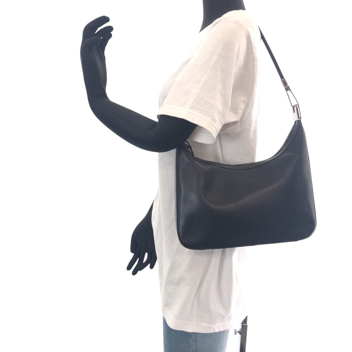 14871
GUCCI グッチ ブラック 黒 シルバー金具 レザー 001 3812 ショルダーバッグ  レディース