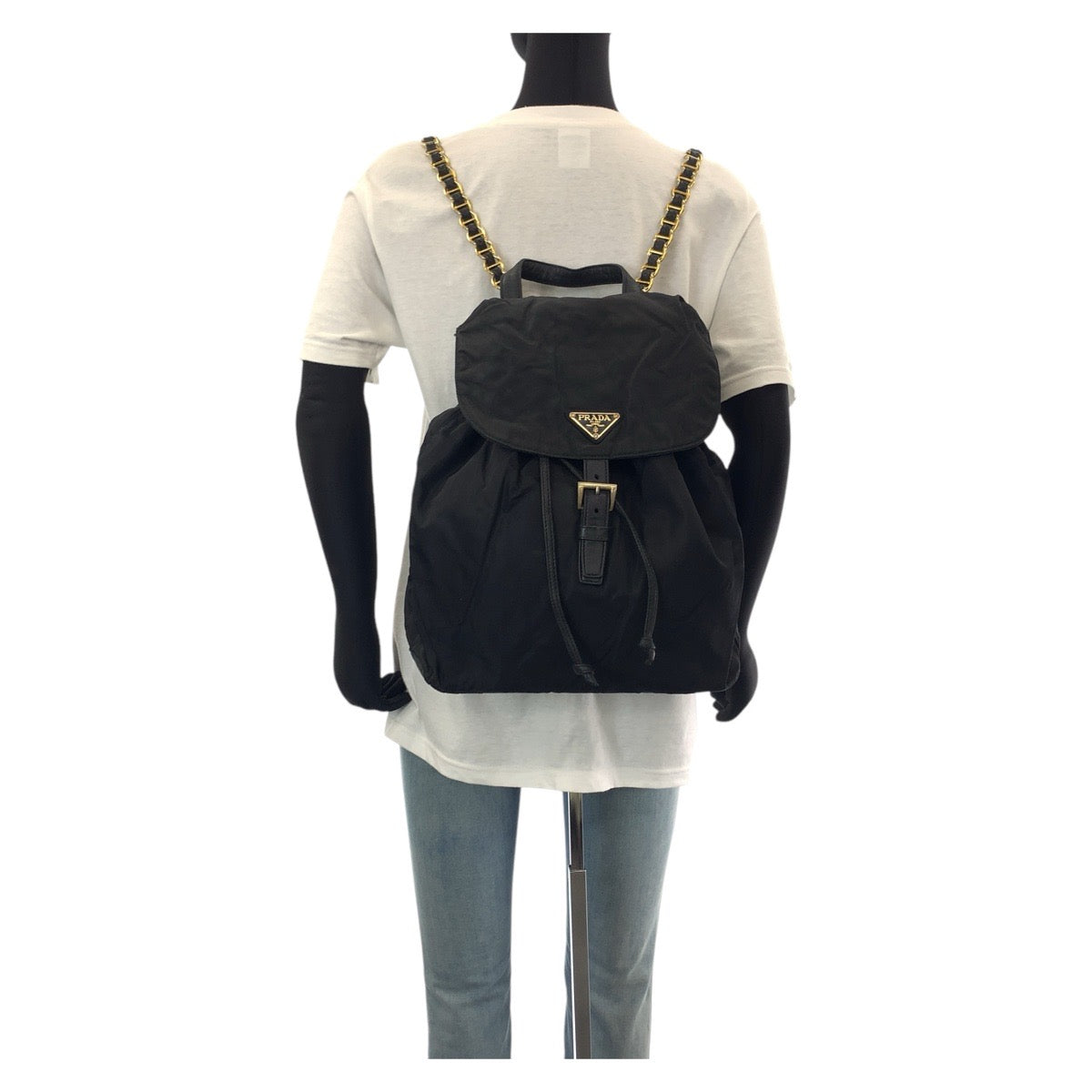 14896
PRADA プラダ テスート 三角ロゴプレート チェーンショルダー ブラック 黒 ゴールド金具 ナイロン / レザー リュック・デイパック バックパック  レディース