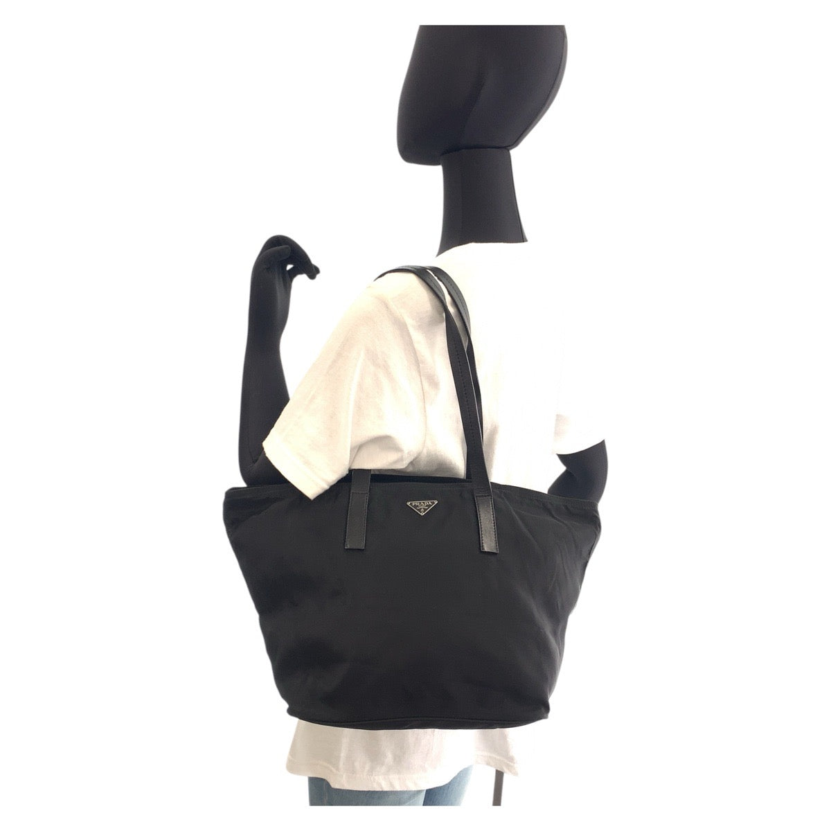 14903
PRADA プラダ テスート 三角ロゴプレート ブラック 黒 シルバー金具 ナイロン トートバッグ ショルダーバッグ  レディース ABP
