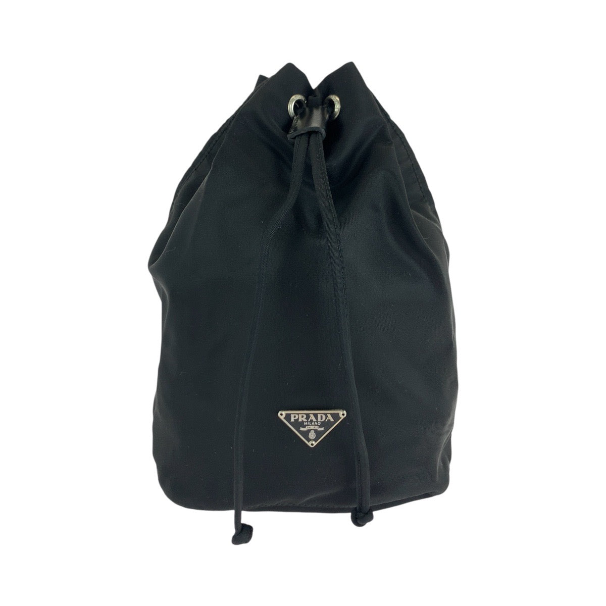 14957
PRADA プラダ テスート 三角ロゴプレート ブラック 黒 シルバー金具 ナイロン ポーチ 巾着ポーチ  レディース