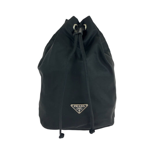 14957
PRADA プラダ テスート 三角ロゴプレート ブラック 黒 シルバー金具 ナイロン ポーチ 巾着ポーチ  レディース
