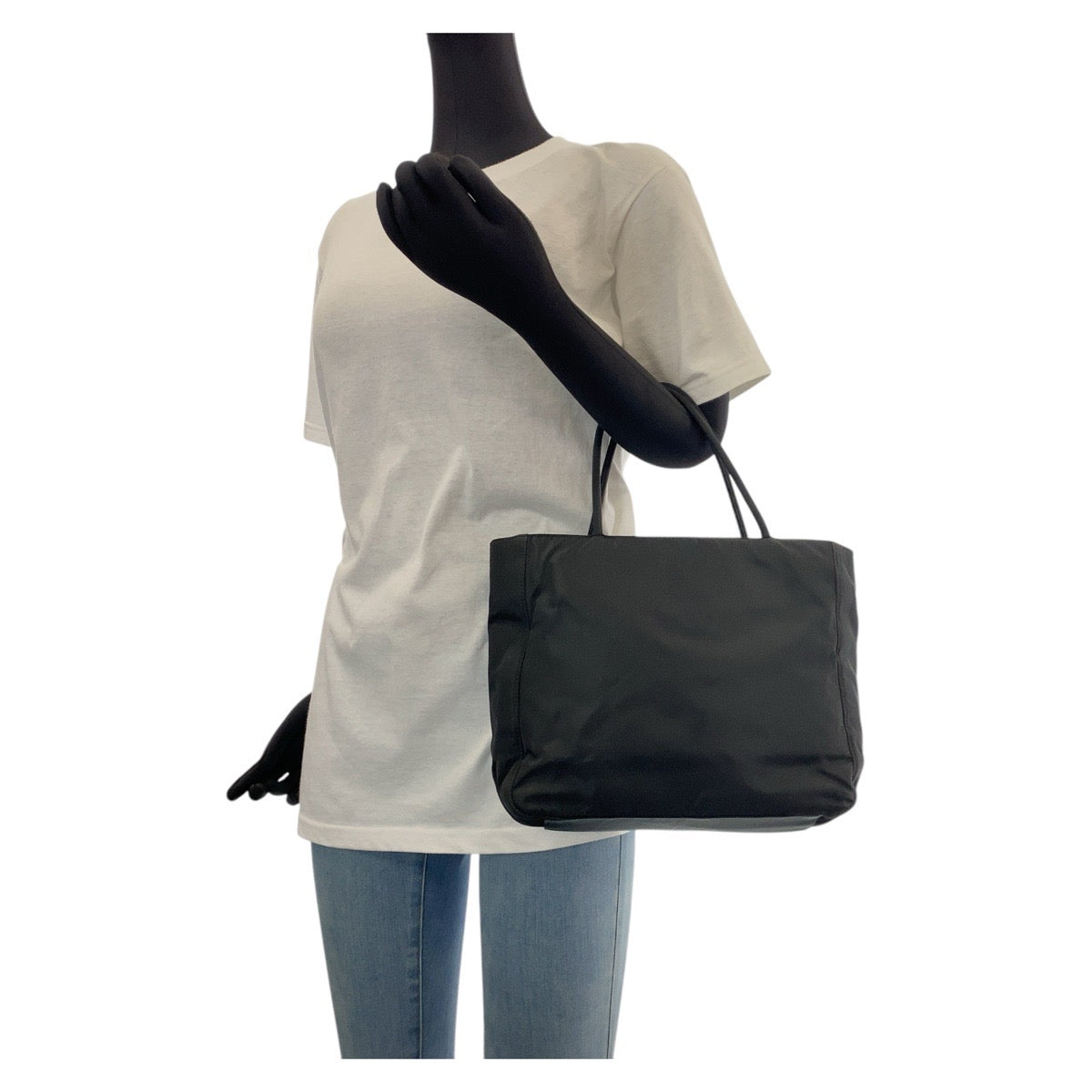 14970
PRADA プラダ テスート 三角ロゴプレート ブラック 黒 シルバー金具 ナイロン トートバッグ ショルダーバッグ  レディース ABP16