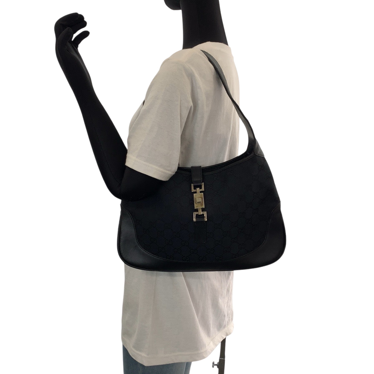 15005
GUCCI グッチ ジャッキー ブラック 黒 シルバー金具 GGキャンバス 001 3306 ホーボー ワンショルダーバッグ 肩掛け  レディース
