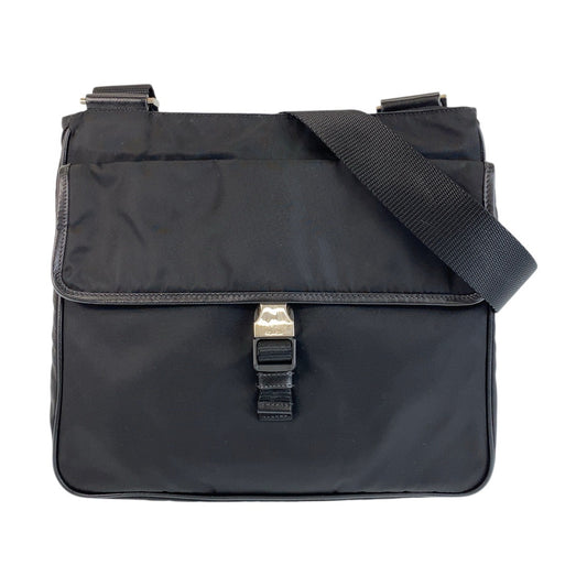 15018
PRADA プラダ テスート 三角ロゴプレート ブラック 黒 シルバー金具 ナイロン 斜め掛け ショルダーバッグ メッセンジャーバッグ  レディース A30