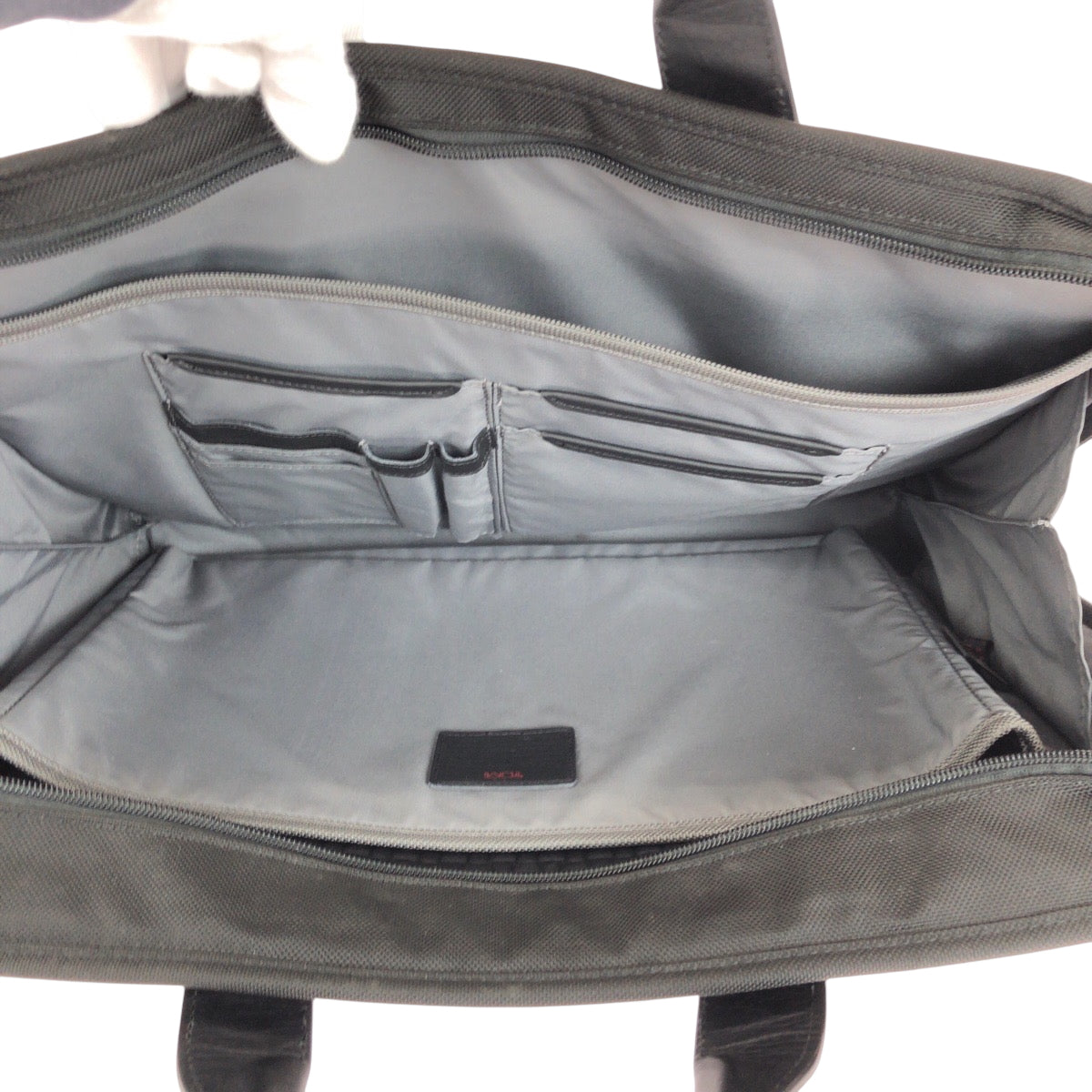 15052
TUMI トゥミ インターナショナル オーガナイザー ブラック 黒 ブラック金具 ナイロン / レザー ビジネスバッグ ハンドバッグ  メンズ