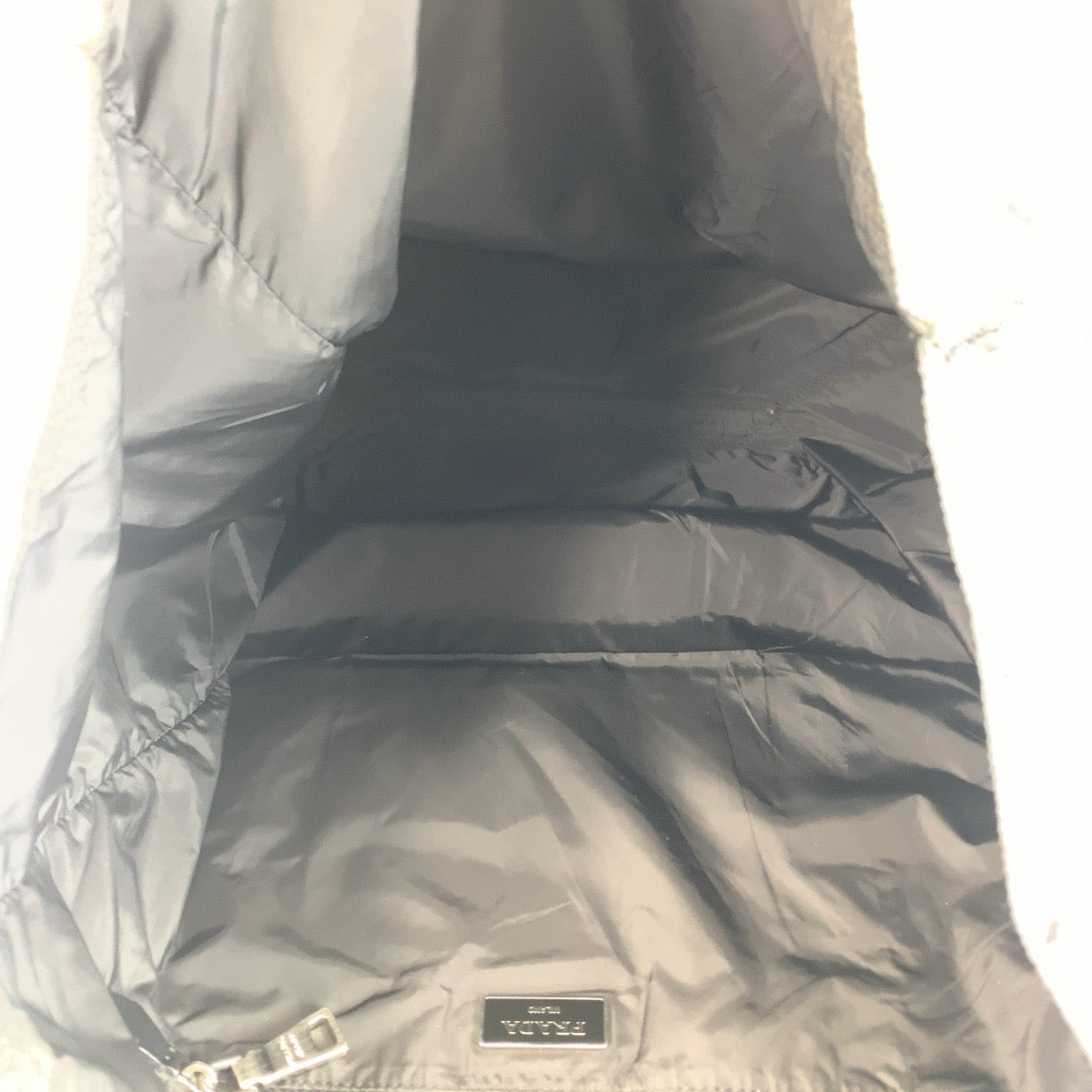 15126
PRADA プラダ テスート 三角ロゴプレート カーキ カモフラ シルバー金具 ナイロン トートバッグ ショルダーバッグ エコバッグ 男女兼用  レディース