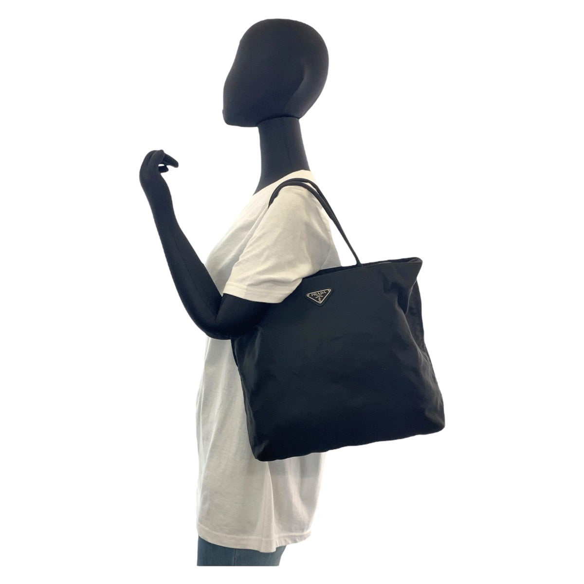 15146
PRADA プラダ テスート 三角ロゴプレート ブラック 黒 シルバー金具 ナイロン トートバッグ ショルダーバッグ  レディース ABP24