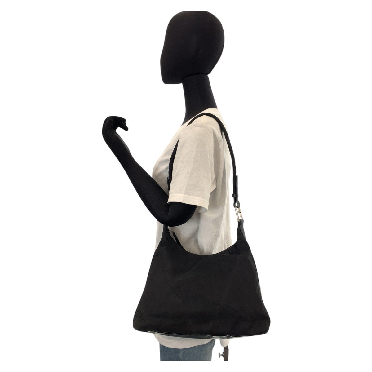 15147
PRADA プラダ テスート ブラック 黒 シルバー金具 ナイロン ショルダーバッグ  レディース ABP16