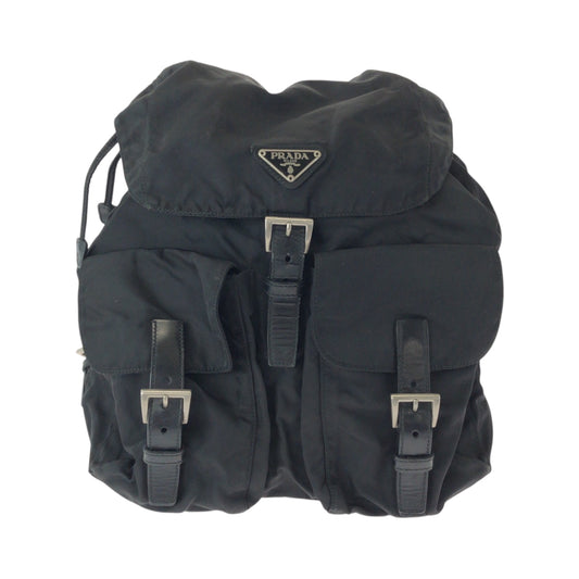 15150
PRADA プラダ テスート 三角ロゴプレート ブラック シルバー金具 ナイロン リュックサック バックパック  レディース