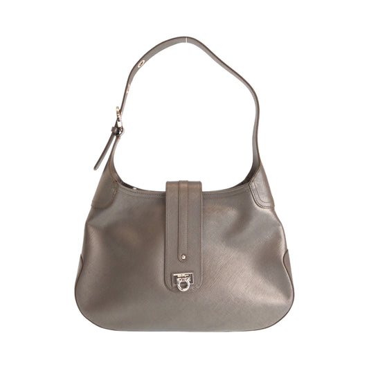 15167
Salvatore Ferragamo サルヴァトーレフェラガモ ガンチーニ ブラウン シルバー金具 レザー AQ21 7335 ホーボー ワンショルダーバッグ 肩掛け  レディース ABP12