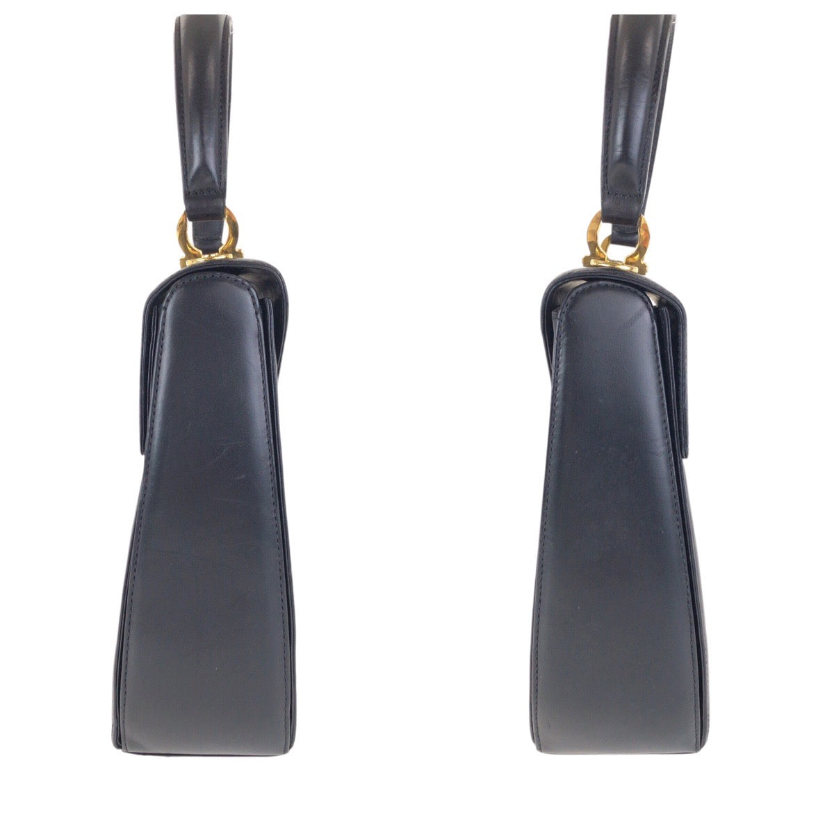 15170
Salvatore Ferragamo サルヴァトーレフェラガモ ガンチーニ ブラック 黒 ゴールド金具 レザー ハンドバッグ  レディース