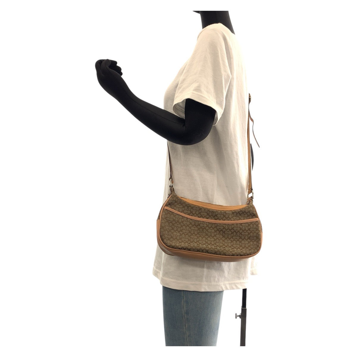15199
COACH コーチ ミニシグネチャー ベージュ シルバー金具 キャンバス / レザー ショルダーバッグ ポシェット レディース AB5