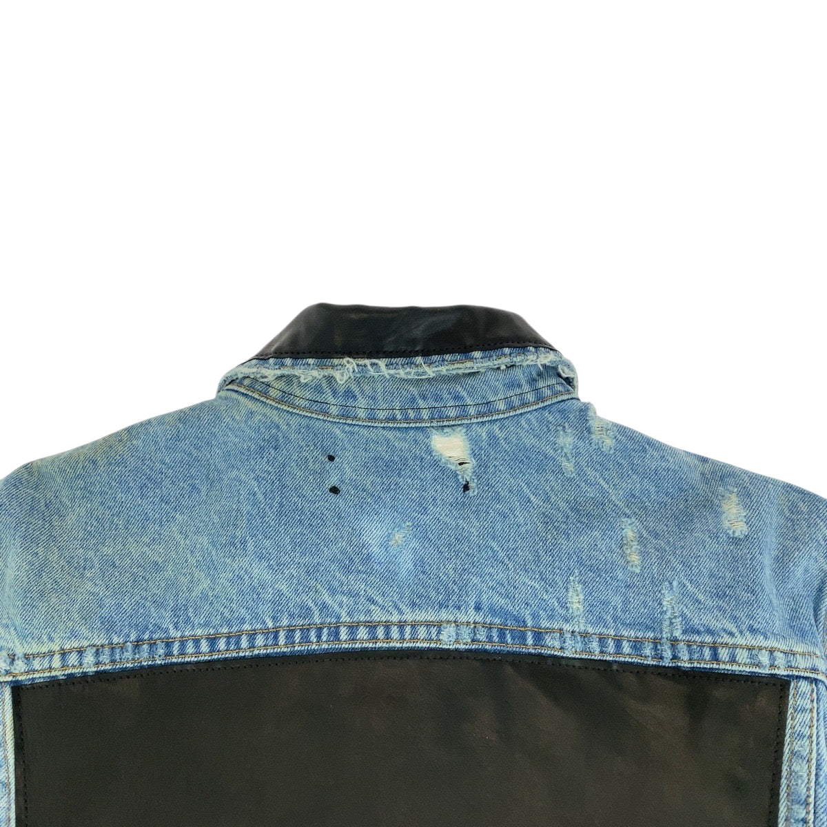 15215
AMIRI アミリ サイズL ブルー ブラック 黒 シルバー金具 デニム / レザー MOTRK LPL デニムジャケット バイカラー  メンズ