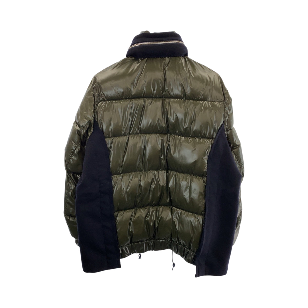 15220
Sacai サカイ 心斎橋パルコ限定 サイズ1 カーキ ネイビー シルバー金具 ナイロン / ウール 20 0253M ダウンジャケット パファージャケット メンズ A55