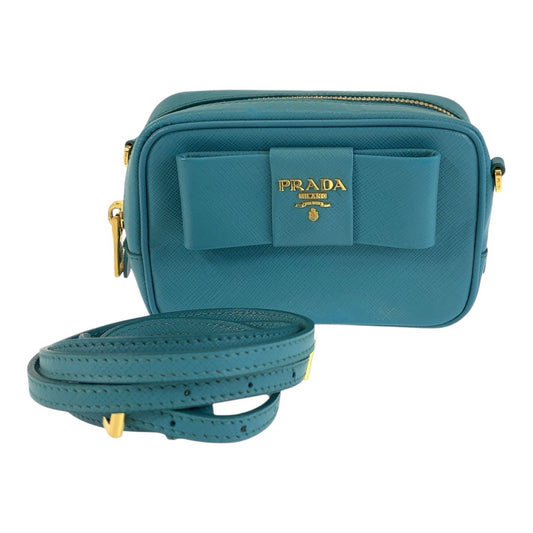 15238
PRADA プラダ サフィアーノ ライトブルー ゴールド金具 レザー ショルダーバッグ ポシェット  レディース