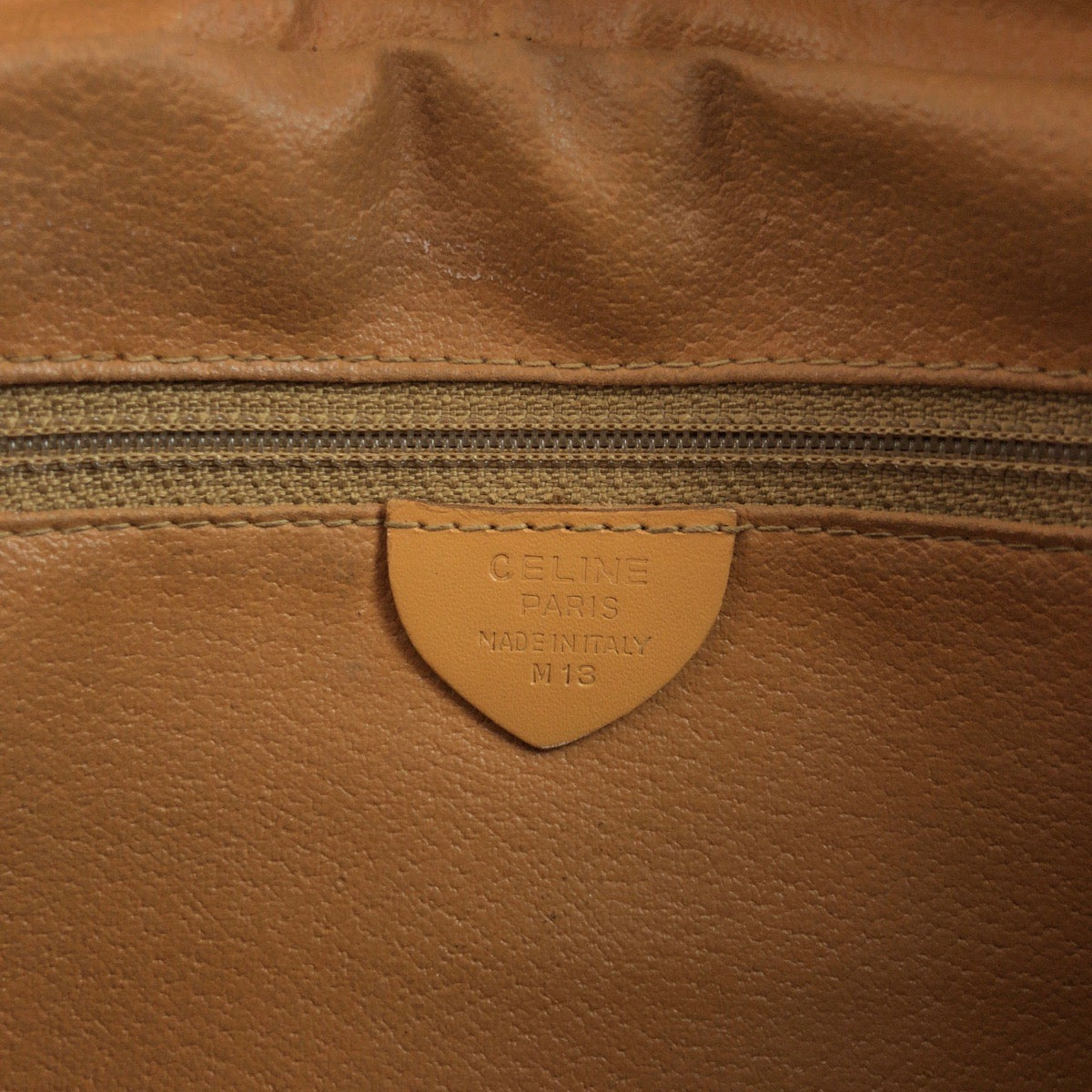 15242
CELINE セリーヌ ヴィンテージ マカダム柄 ブラウン ゴールド金具 PVC M13 ショルダーバッグ ポシェット  レディース ABP19