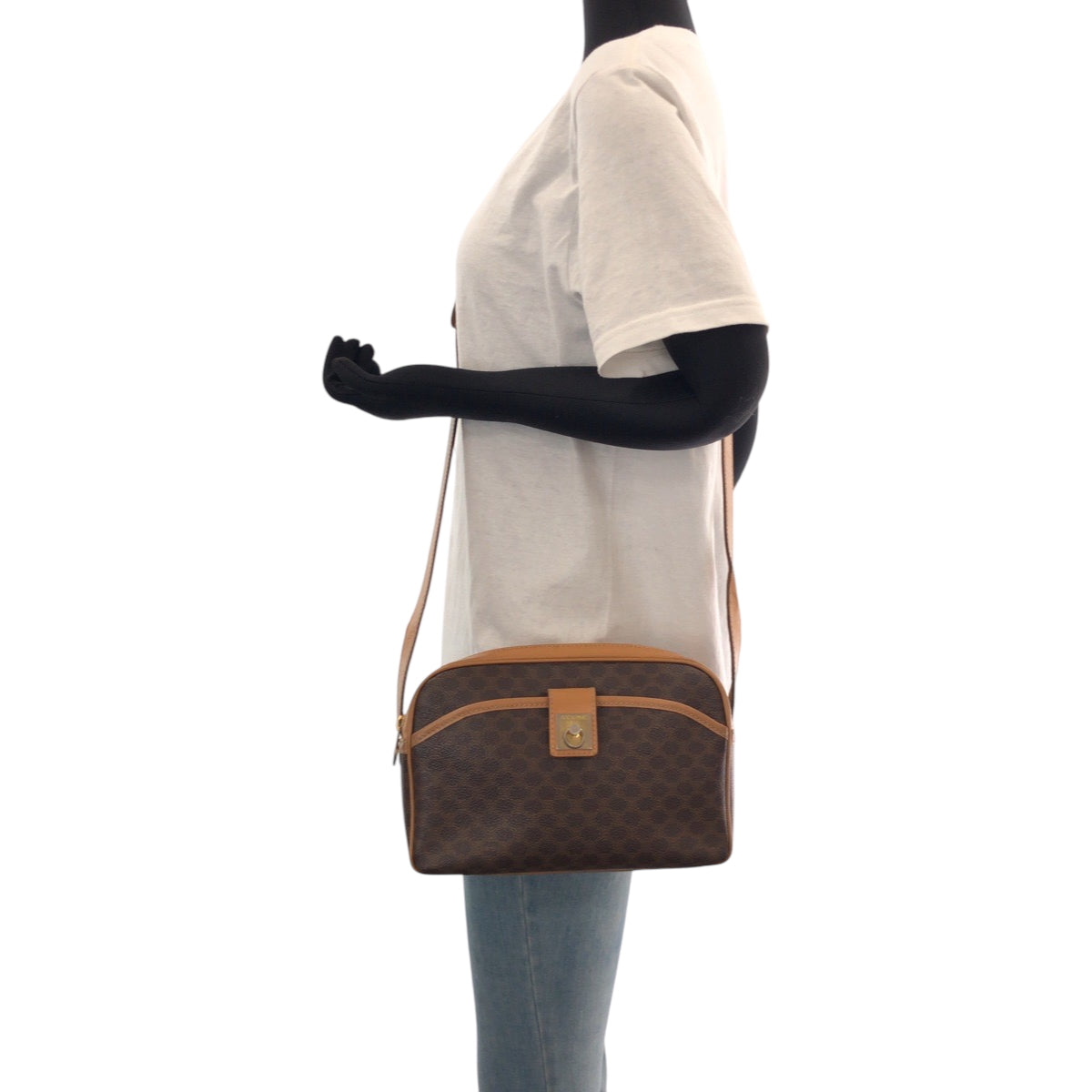 15242
CELINE セリーヌ ヴィンテージ マカダム柄 ブラウン ゴールド金具 PVC M13 ショルダーバッグ ポシェット  レディース ABP19