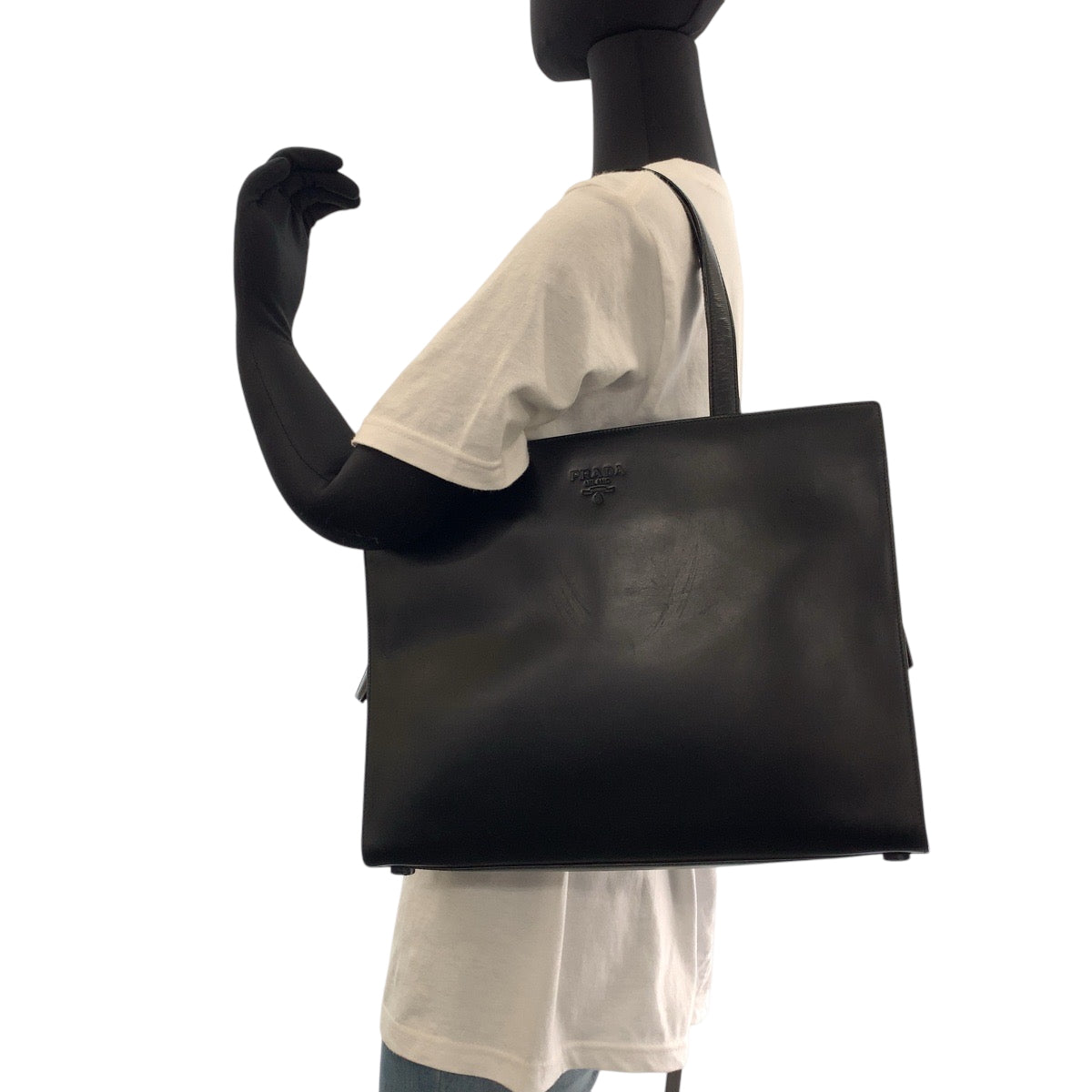 15261
PRADA プラダ ロゴ型押し ブラック 黒 ゴールド金具 レザー トートバッグ ショルダーバッグ  レディース