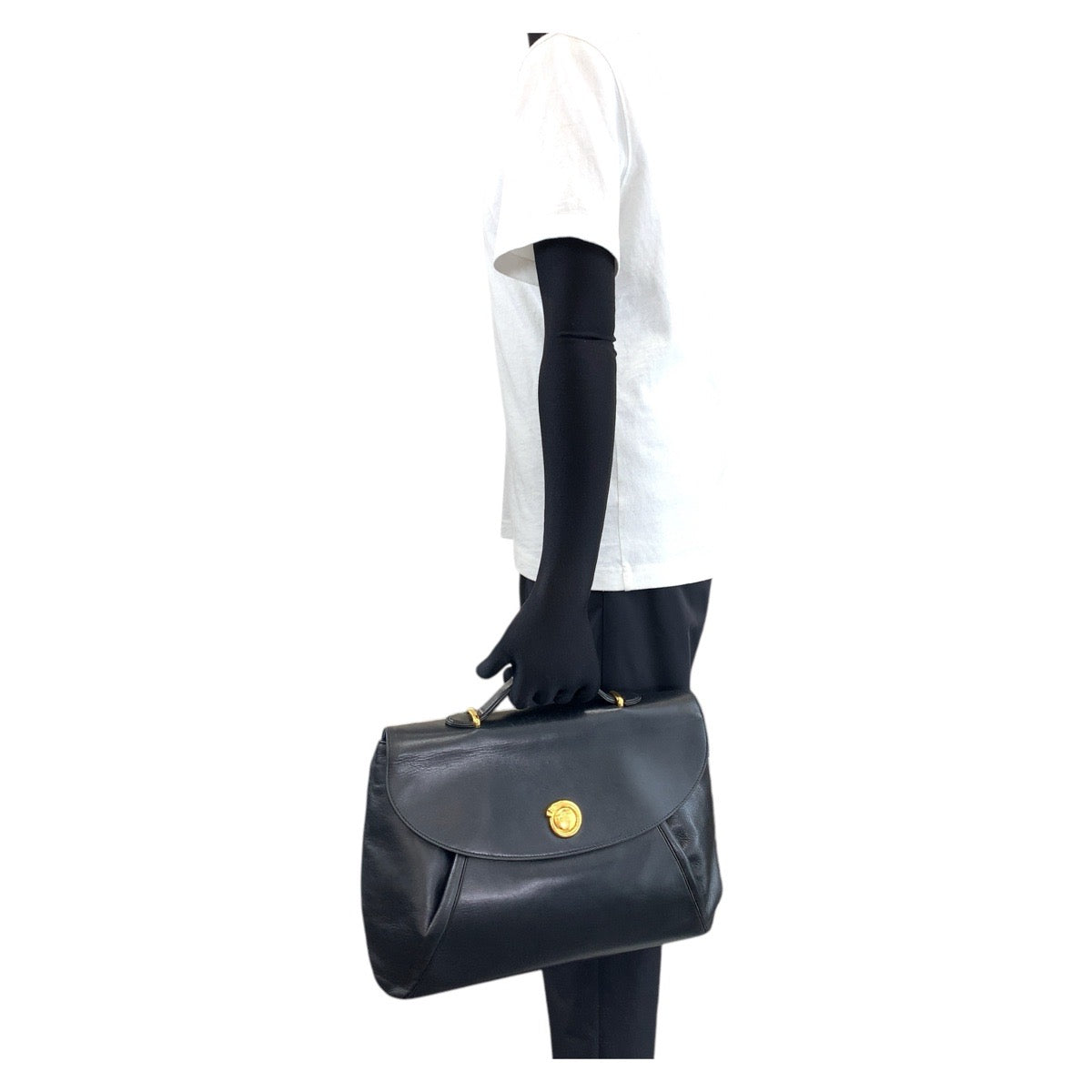 15265
CARTIER カルティエ パンテール ブラック 黒 ブルー ゴールド金具 レザー ビジネスバッグ ブリーフケース  メンズ