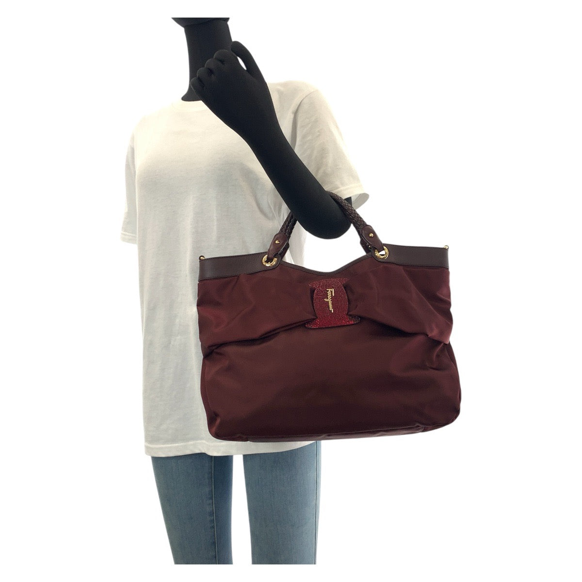 15276
Salvatore Ferragamo サルヴァトーレフェラガモ リボン ワインレッド ボルドー ゴールド金具 ナイロン / レザー トートバッグ ショルダーバッグ 2way  レディース A19