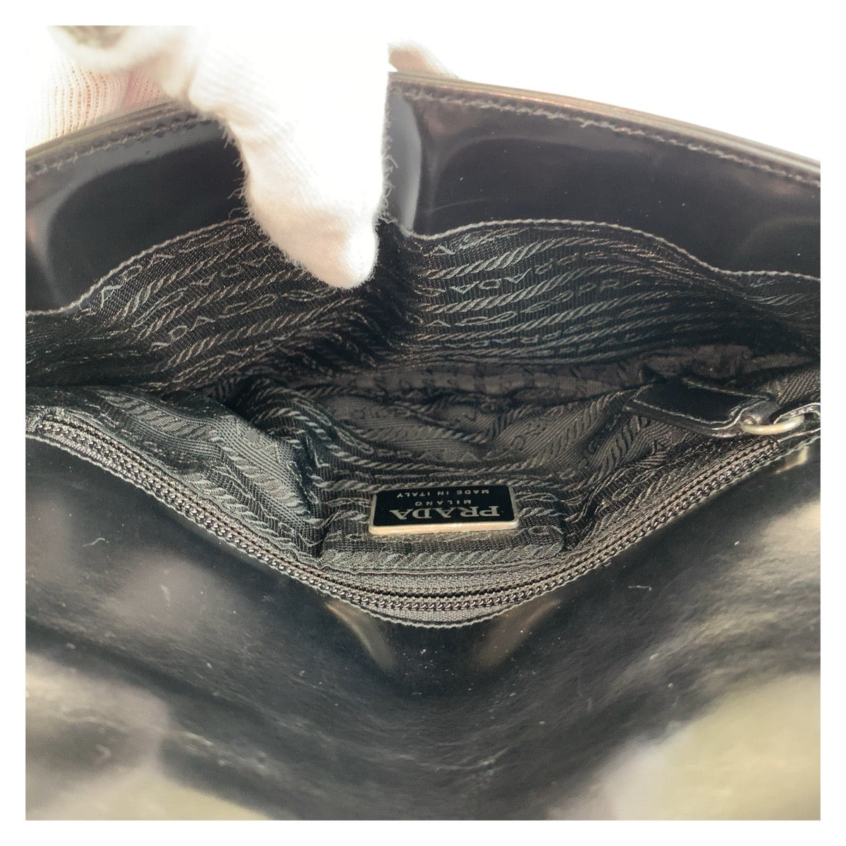 15296
PRADA プラダ ブラック シルバー金具 レザー ショルダーバッグ ハンドバッグ  レディース
