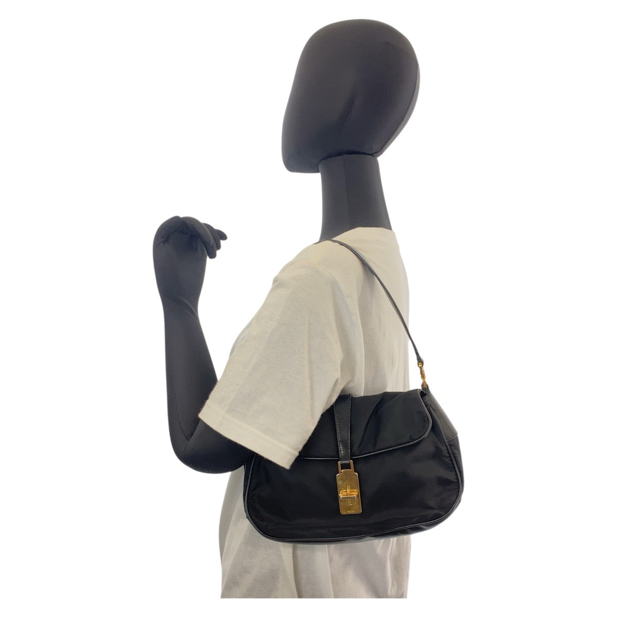 15299
PRADA プラダ テスート 三角ロゴプレート ブラック 黒 ゴールド金具 ナイロン ショルダーバッグ  レディース
