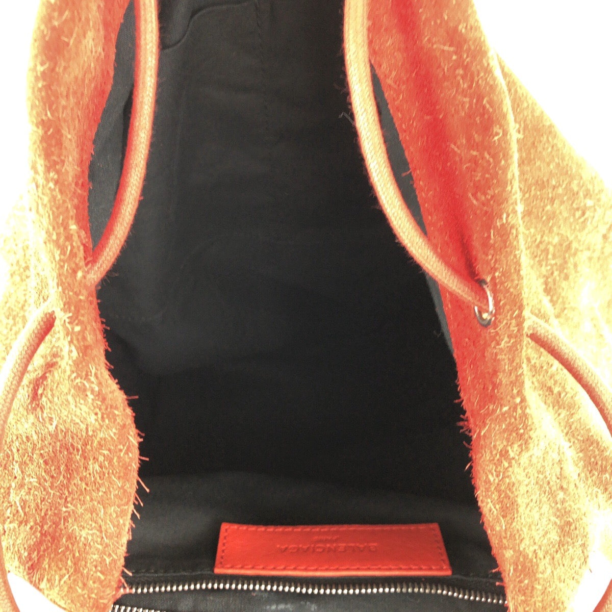 15318
BALENCIAGA バレンシアガ トラベラー レッド シルバー金具 スウェード / レザー 340139 6410 F 002123 リュック・デイパック バックパック 男女兼用  レディース ABP39