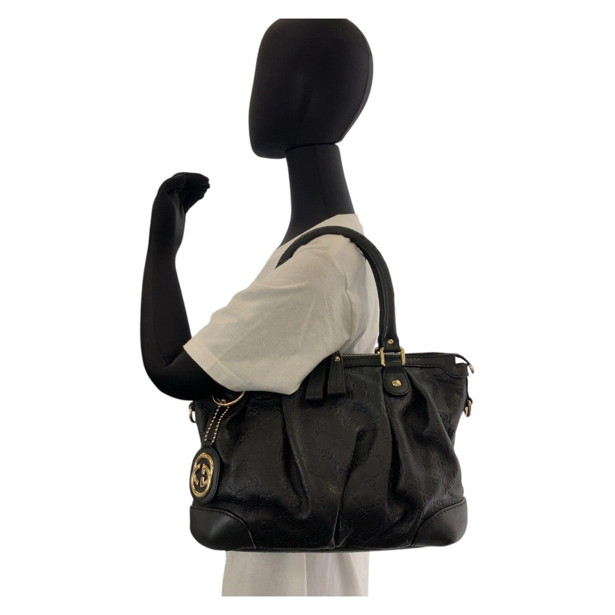 15320
GUCCI グッチ グッチシマ スーキー ブラック 黒 ゴールド金具 レザー 247902 ハンドバッグ ショルダーバッグ 2way  レディース