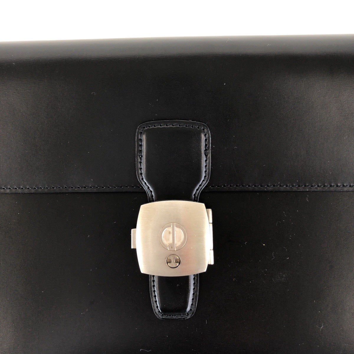 15321
Dunhill ダンヒル ブラック 黒 シルバー金具 レザー セカンドバッグ クラッチバッグ  メンズ