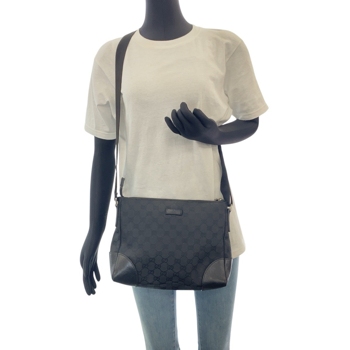 15349
GUCCI グッチ ブラック 黒 GGキャンバス / レザー 114273 ショルダーバッグ メッセンジャーバッグ  レディース