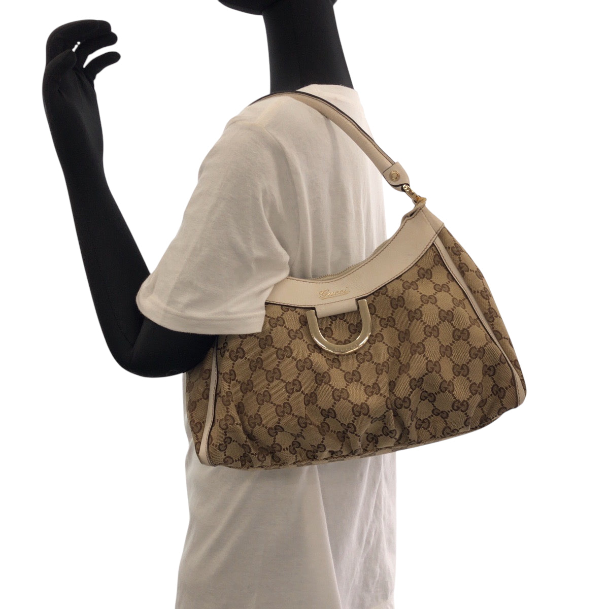 15409
GUCCI グッチ アビー ベージュ ホワイト ゴールド金具 GGキャンバス 190525 ホーボー ワンショルダーバッグ 肩掛け  レディース