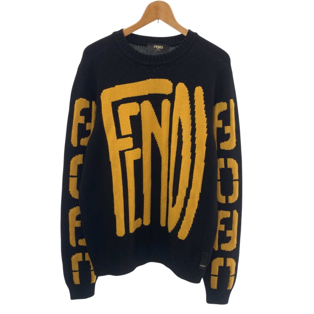 15414
FENDI フェンディ ビッグロゴ ブラック イエロー ウール FZY111 ADU6 ニット セーター  メンズ