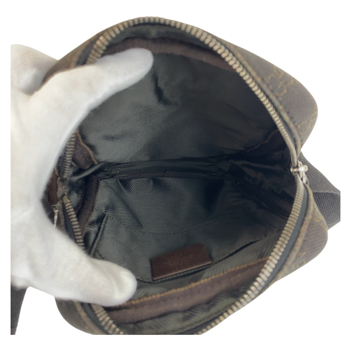 15424
GUCCI グッチ ブラウン シルバー金具 GGキャンバス / レザー 101680 ショルダーバッグ ポシェット  レディース