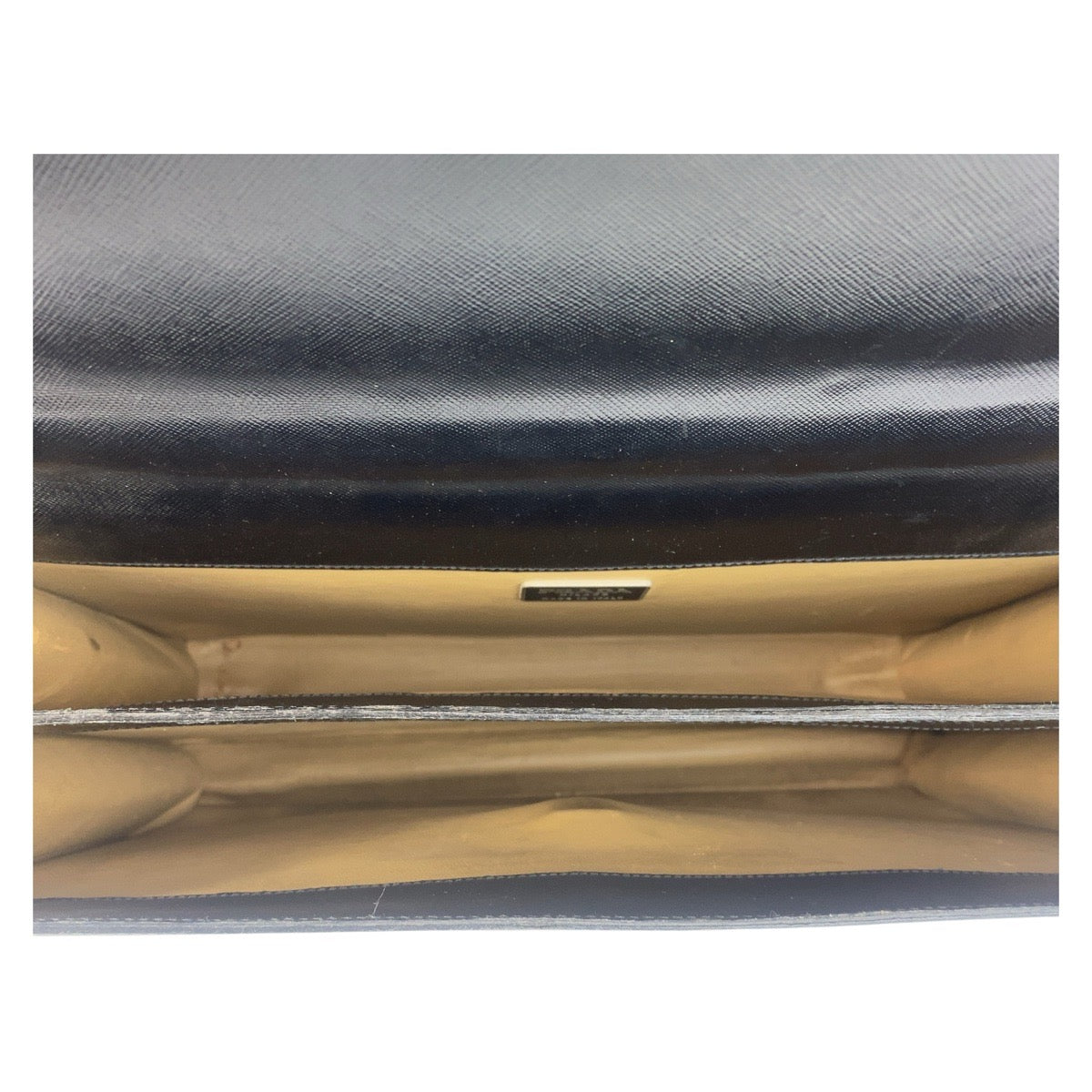 15428
PRADA プラダ サフィアーノ ブラック 黒 シルバー金具 レザー ビジネスバッグ ブリーフケース  メンズ AB26