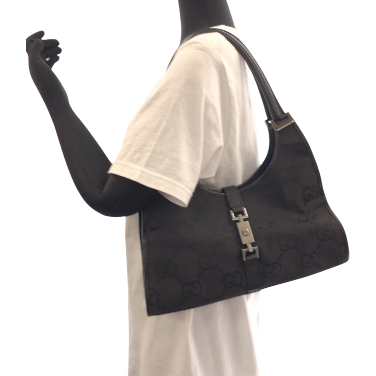 15462
GUCCI グッチ ジャッキー ブラック 黒 シルバー金具 GGキャンバス 002 1067 ホーボー ワンショルダーバッグ 肩掛け  レディース
