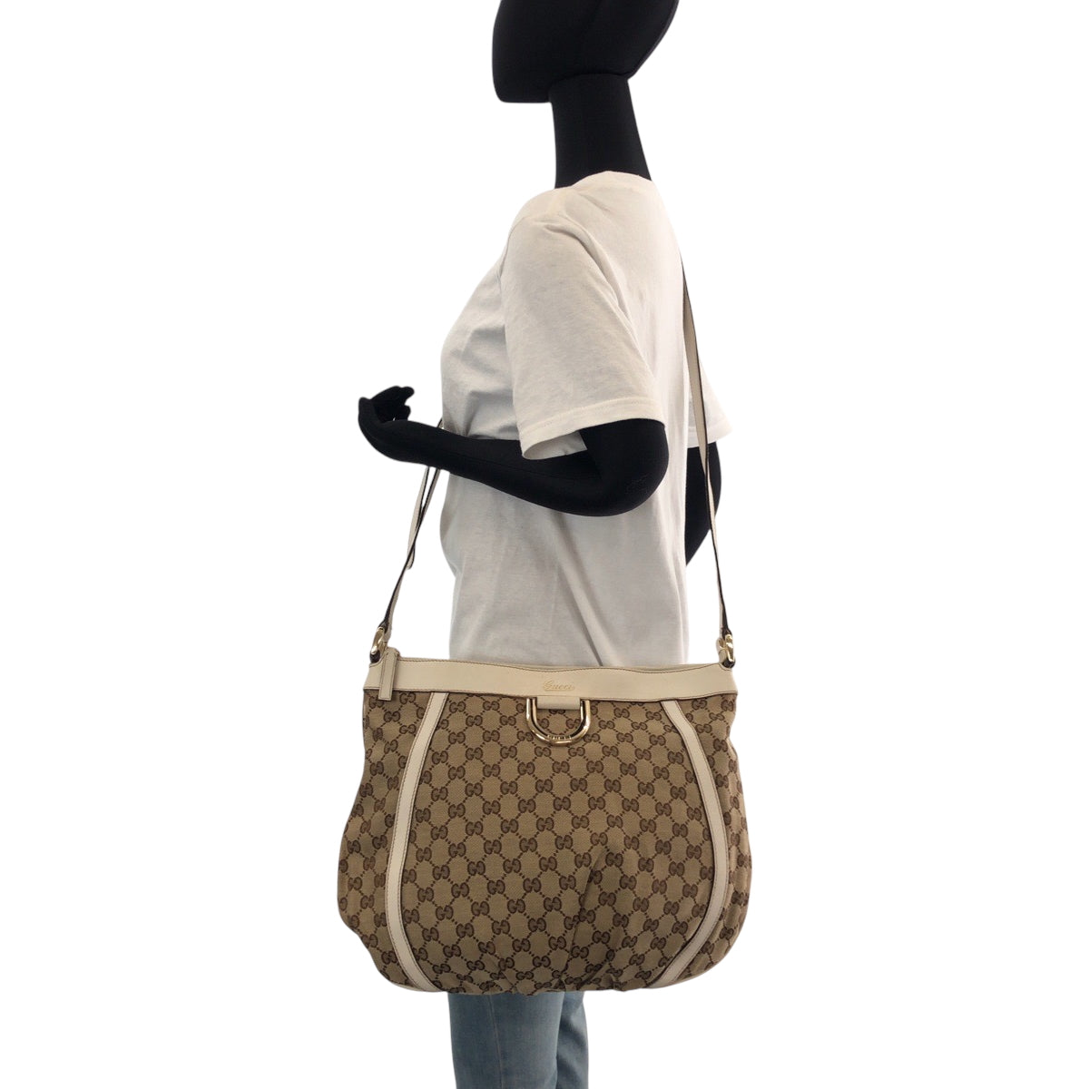 15470
GUCCI グッチ アビー ベージュ ホワイト ゴールド金具 GGキャンバス 204940 ショルダーバッグ メッセンジャーバッグ  レディース