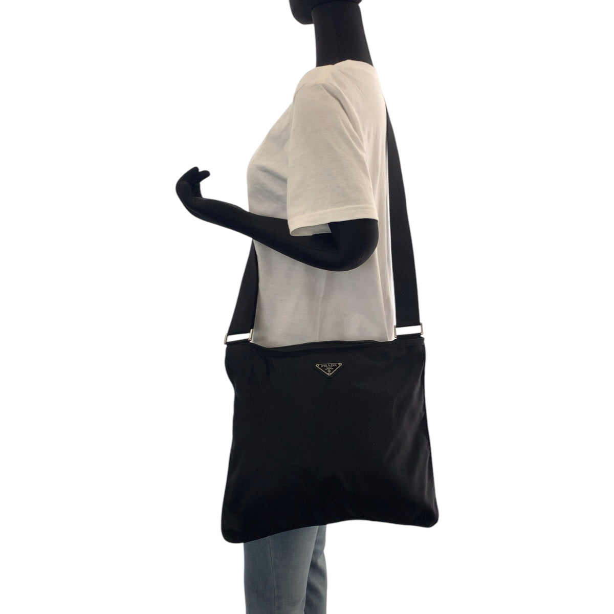 15483
PRADA プラダ テスート 三角ロゴプレート ブラック 黒 シルバー金具 ナイロン BT0175 ショルダーバッグ サコッシュ  メンズ ABP23