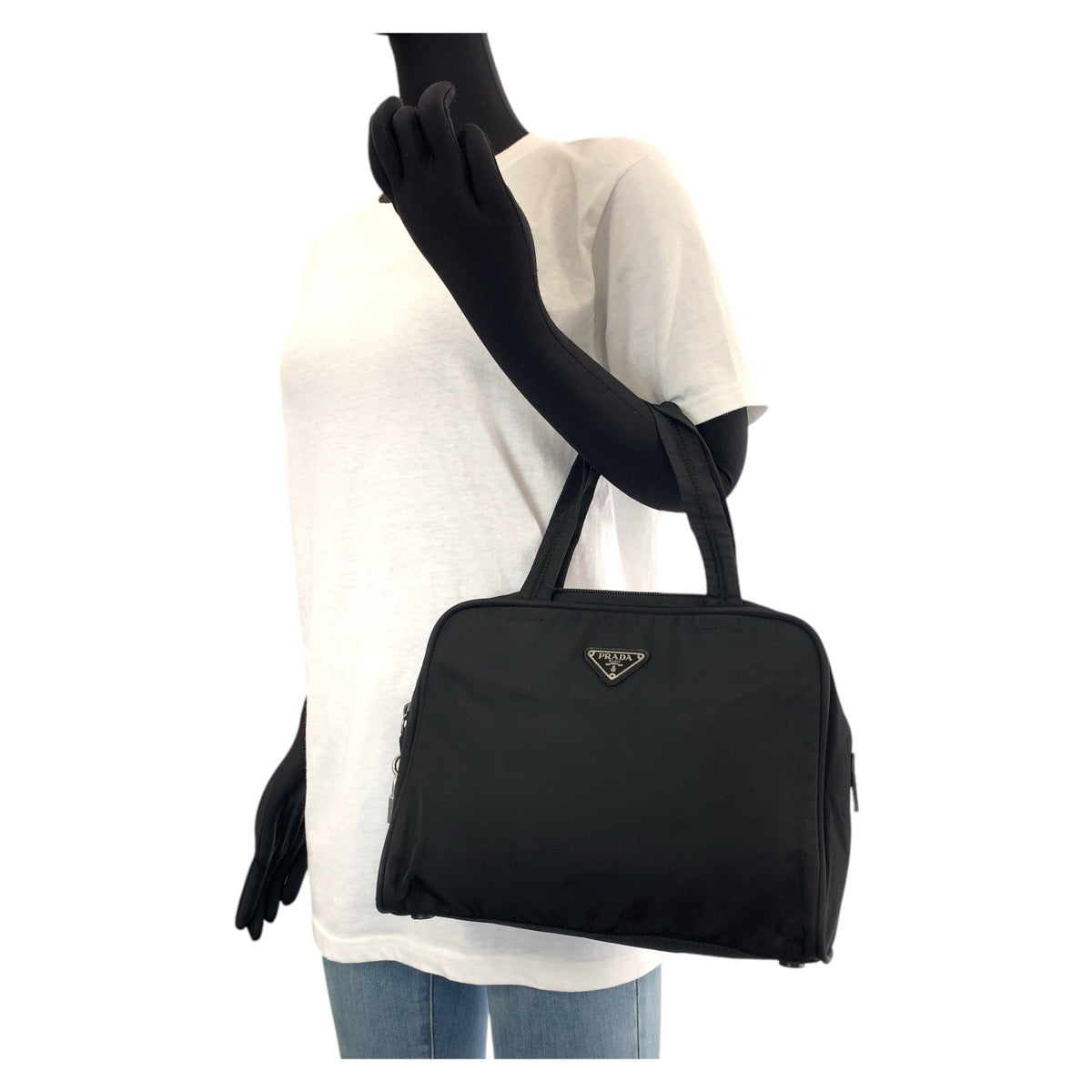 15486
PRADA プラダ テスート 三角ロゴプレート ブラック 黒 シルバー金具 ナイロン トートバッグ ハンドバッグ レディース AB16