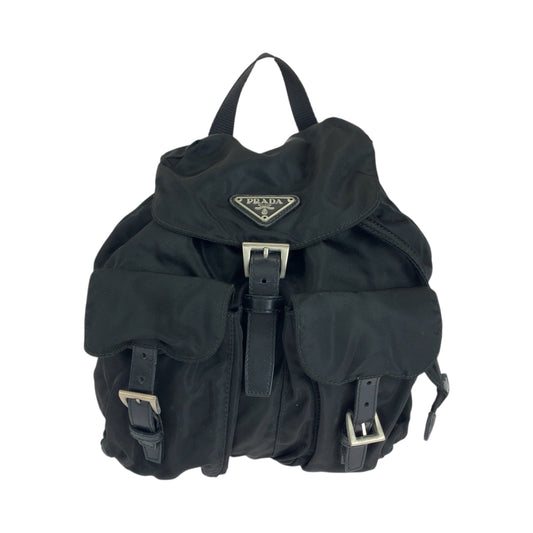15487
PRADA プラダ テスート 三角ロゴプレート ブラック 黒 シルバー金具 ナイロン 1BZ677 リュックサック バックパック  レディース