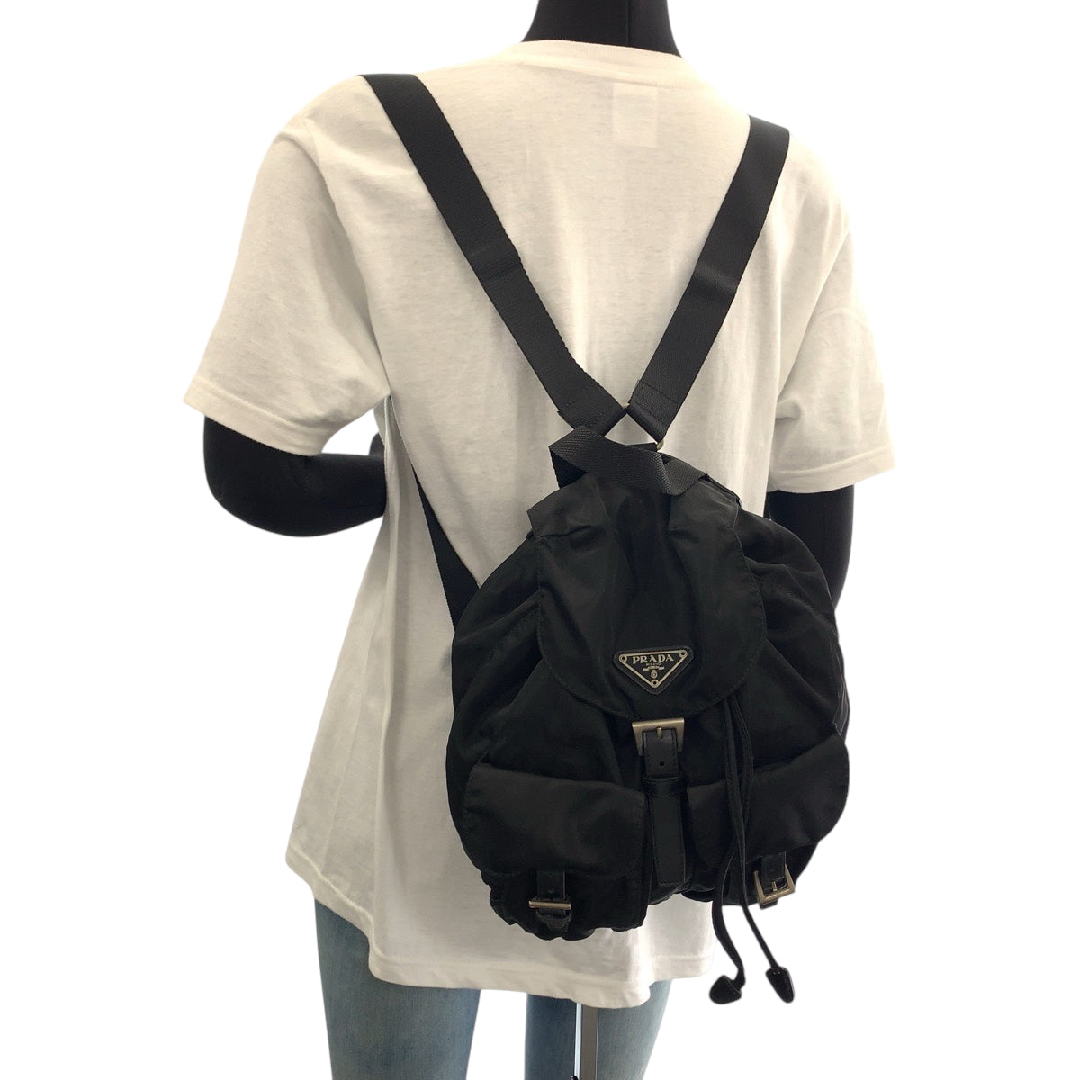 15487
PRADA プラダ テスート 三角ロゴプレート ブラック 黒 シルバー金具 ナイロン 1BZ677 リュックサック バックパック  レディース