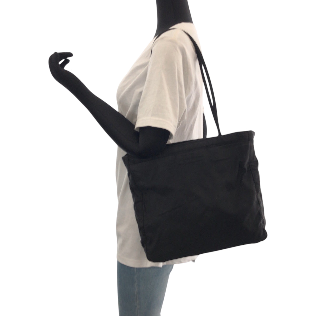 15489
PRADA プラダ テスート ブラック 黒 シルバー金具 ナイロン トートバッグ ショルダーバッグ  レディース AB19