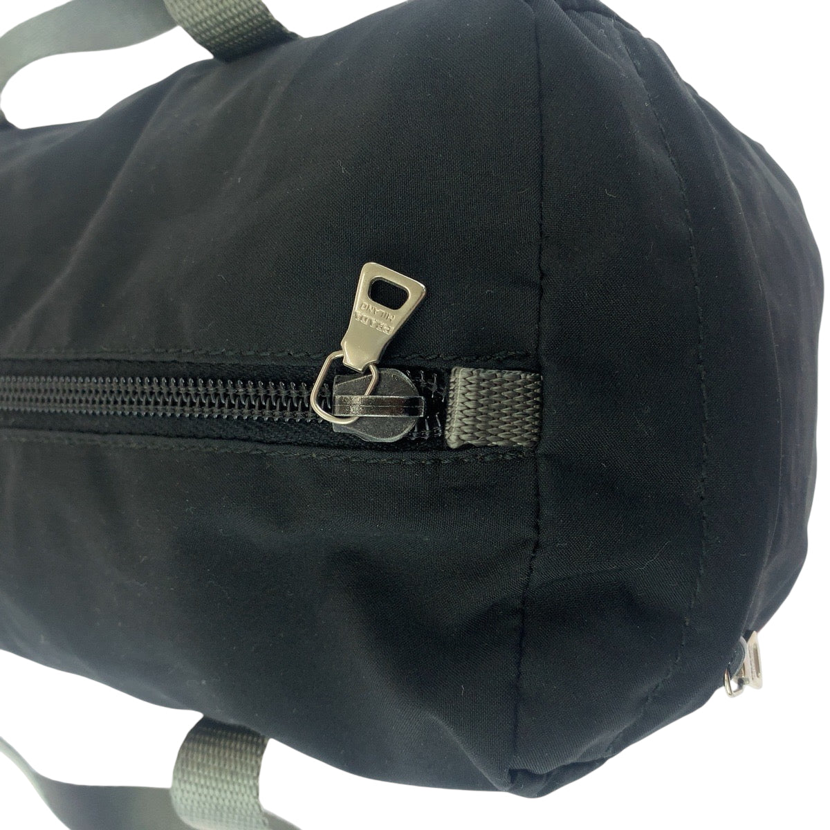 15490
PRADA プラダ テスート プラダスポーツ ブラック グレー シルバー金具 ナイロン ボストンバッグ ハンドバッグ  レディース