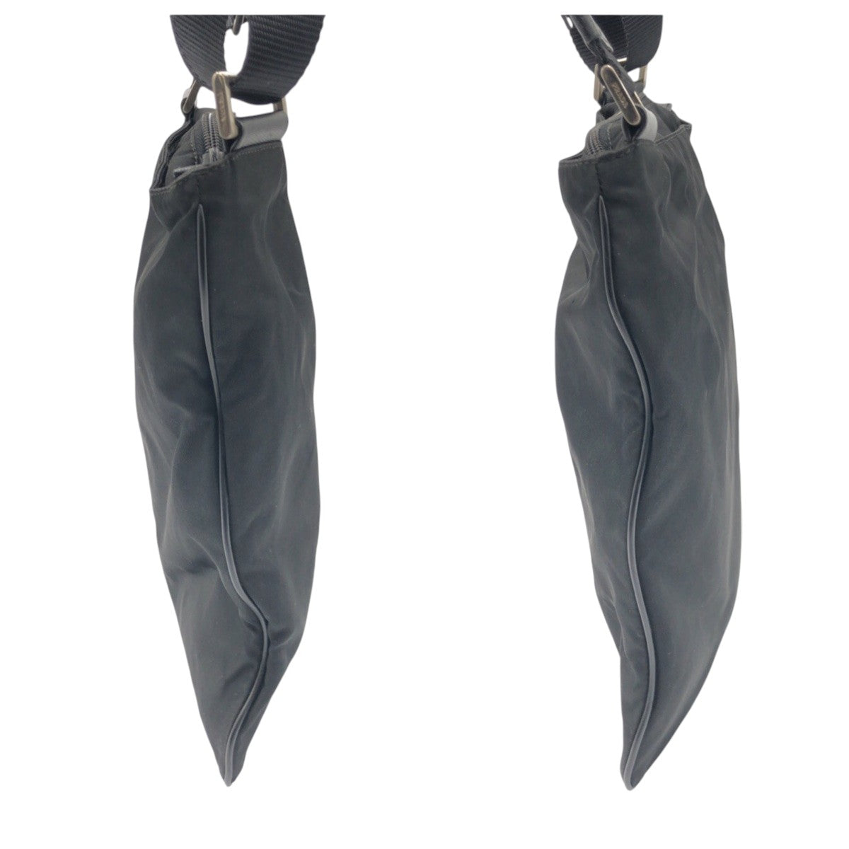 15499
PRADA プラダ テスート 三角ロゴ ブラック 黒 ナイロン ショルダーバッグ 男女兼用  メンズ ABP40