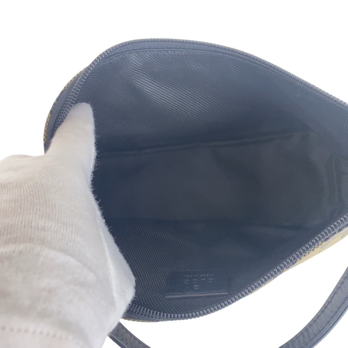 15518
GUCCI グッチ ブラック ベージュ ゴールド金具 GGキャンバス / レザー 122759 ハンドバッグ アクセサリーポーチ  レディース