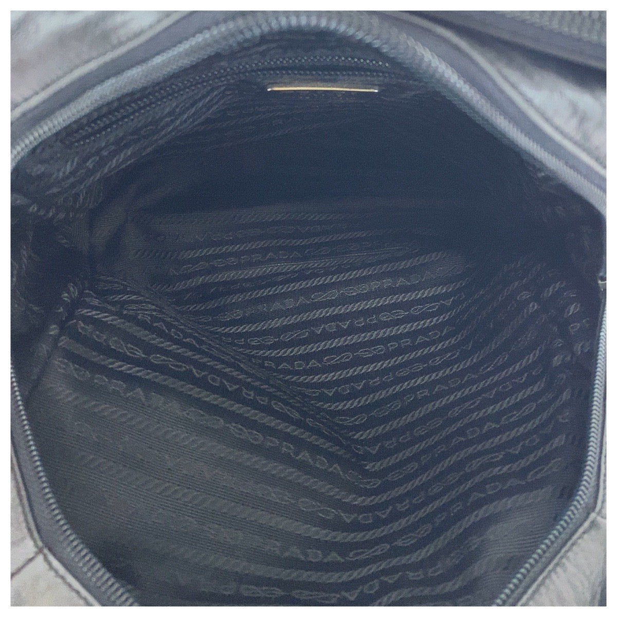 15520
PRADA プラダ ブラック 黒 シルバー金具 レザー トートバッグ ショルダーバッグ  レディース