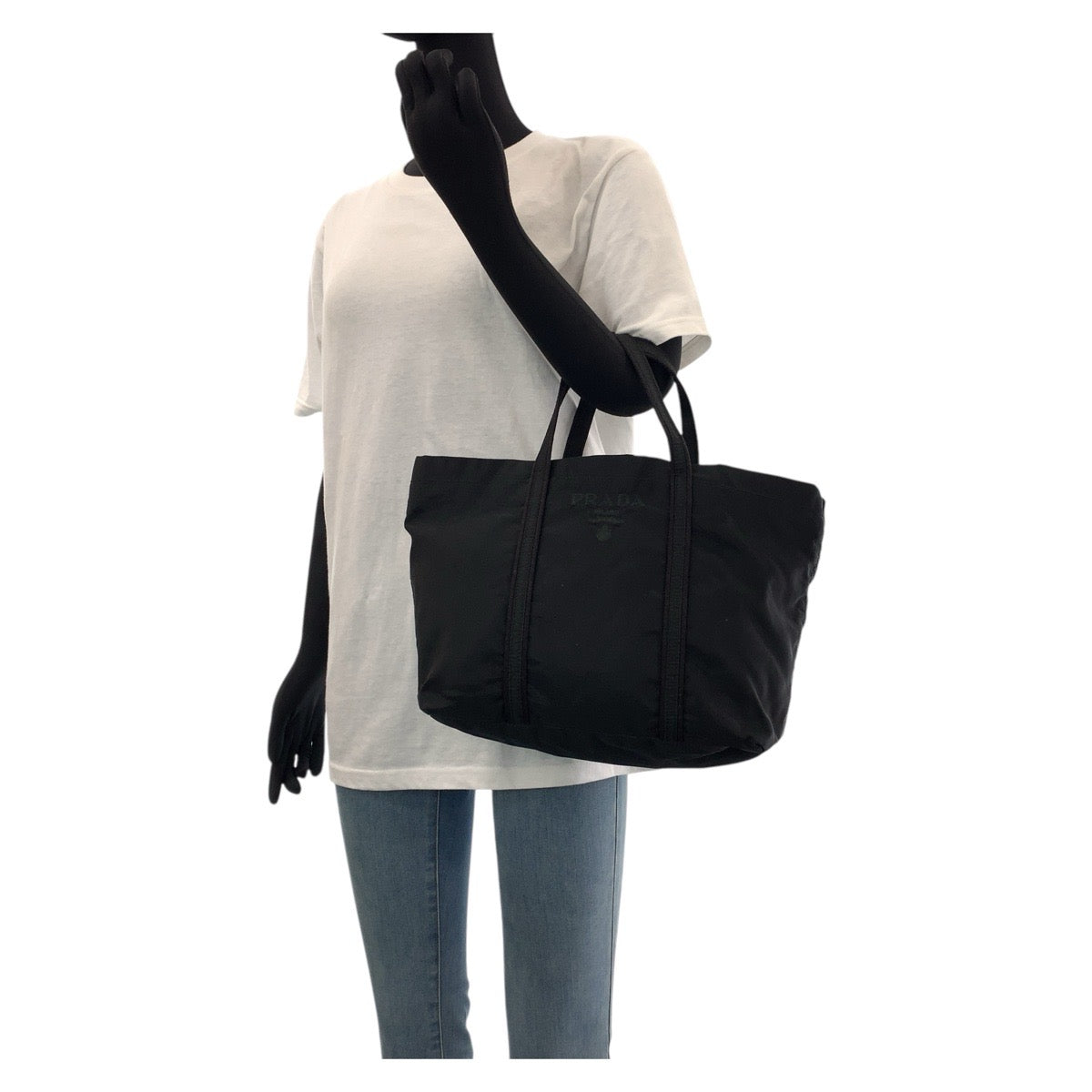 15554
PRADA プラダ テスート ブラック 黒 シルバー金具 ナイロン トートバッグ ハンドバッグ  レディース