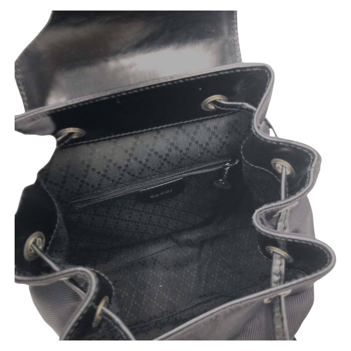 15577
GUCCI グッチ バンブー ブラック シルバー金具 ナイロン / エナメル 0032852 リュック デイパック リュックサック バックパック 男女兼用 レディース AB9999999