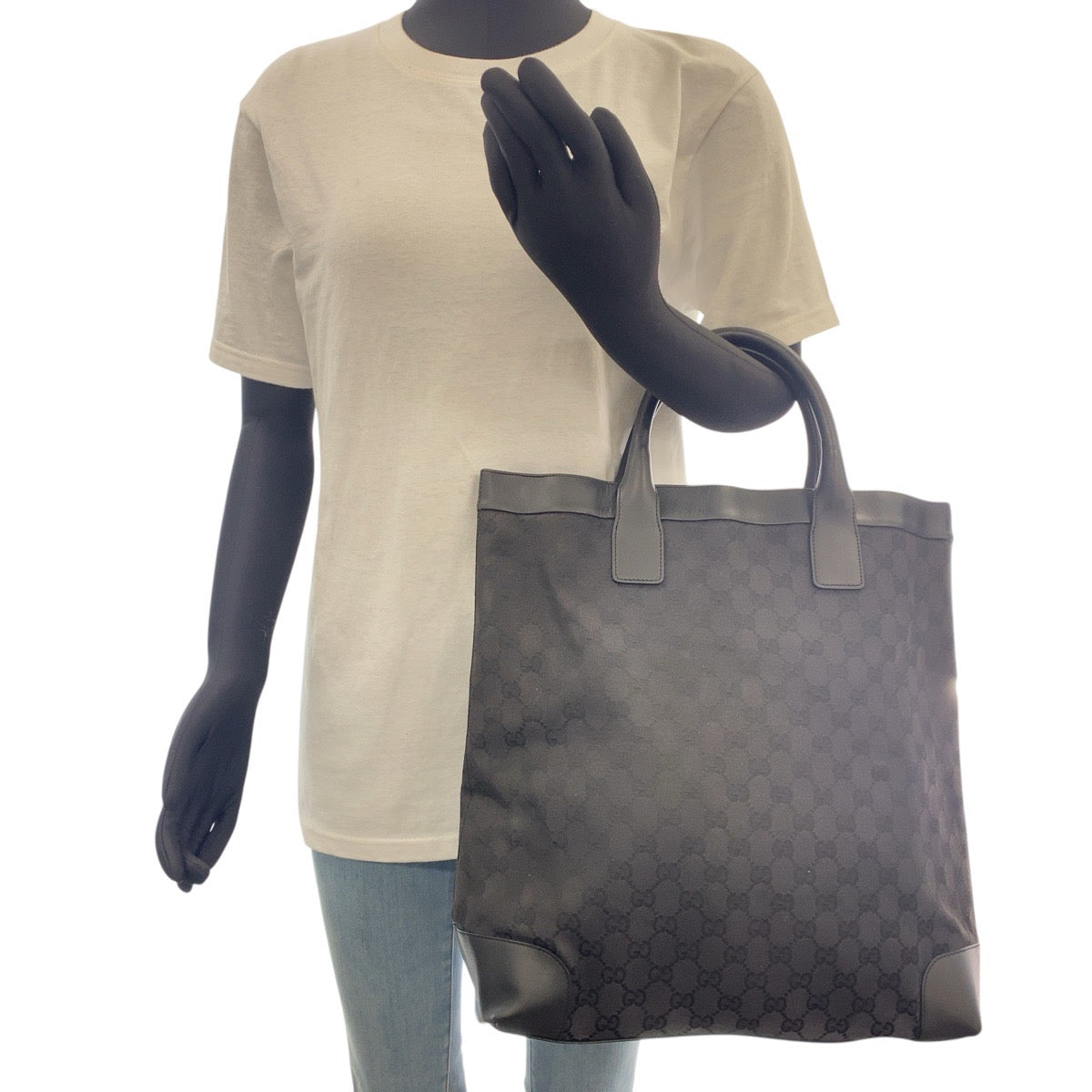 15590
GUCCI グッチ ブラック 黒 シルバー金具 GGキャンバス トートバッグ ハンドバッグ 男女兼用  レディース