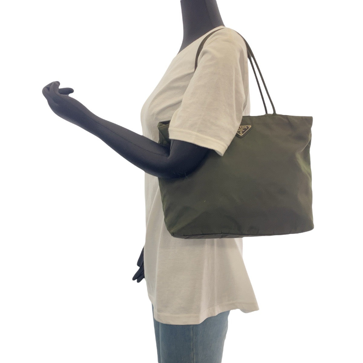 15596
PRADA プラダ テスート 三角ロゴプレート カーキ シルバー金具 ナイロン トートバッグ ショルダーバッグ  レディース