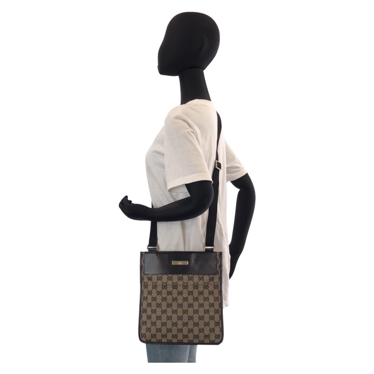 15601
GUCCI グッチ ベージュブラック GGキャンバス / レザー 019 0348 ショルダーバッグ ポシェット  レディース ABP27